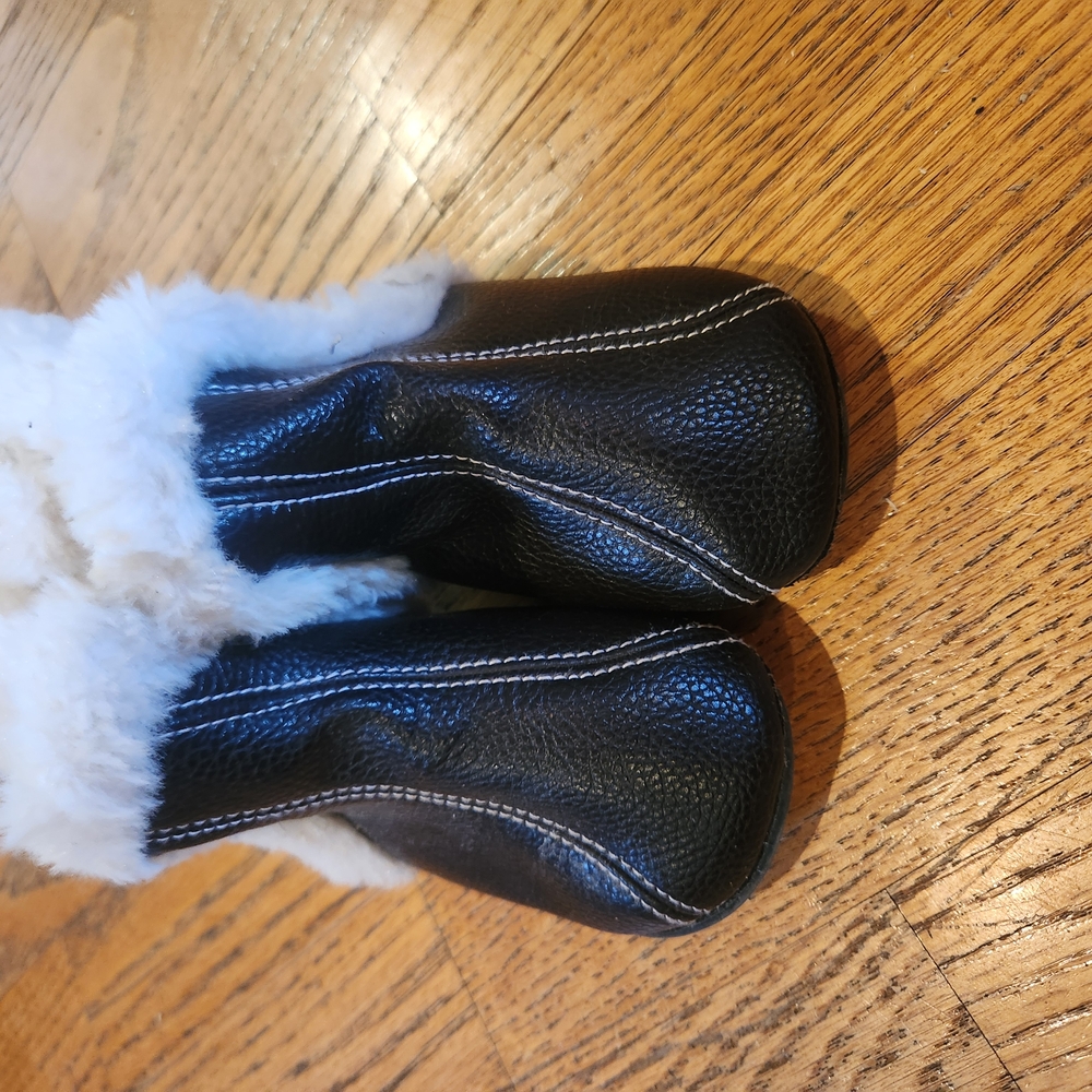 Black Leather Baby Booties with White Fur